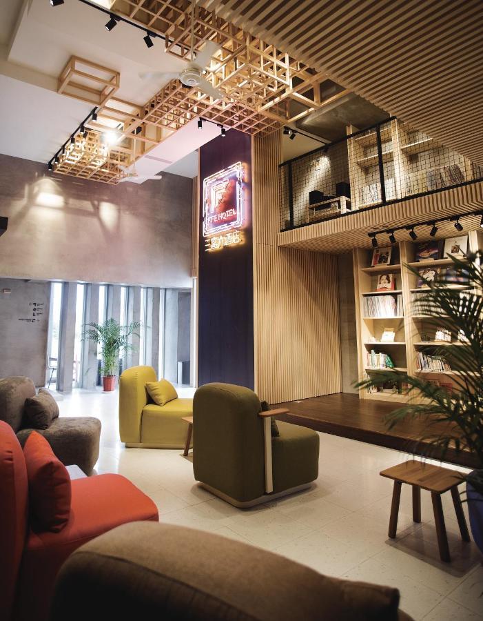 FFF Hotel Heng-ch'un Buitenkant foto